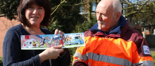 Annick koopt de eerste sticker