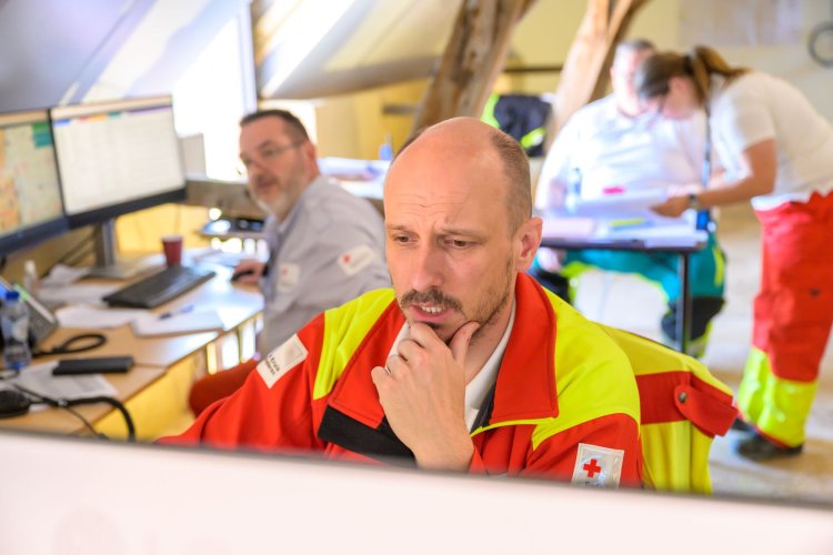 Hulppost op een sportwedstrijd, festival, concert of wielerwedstrijd